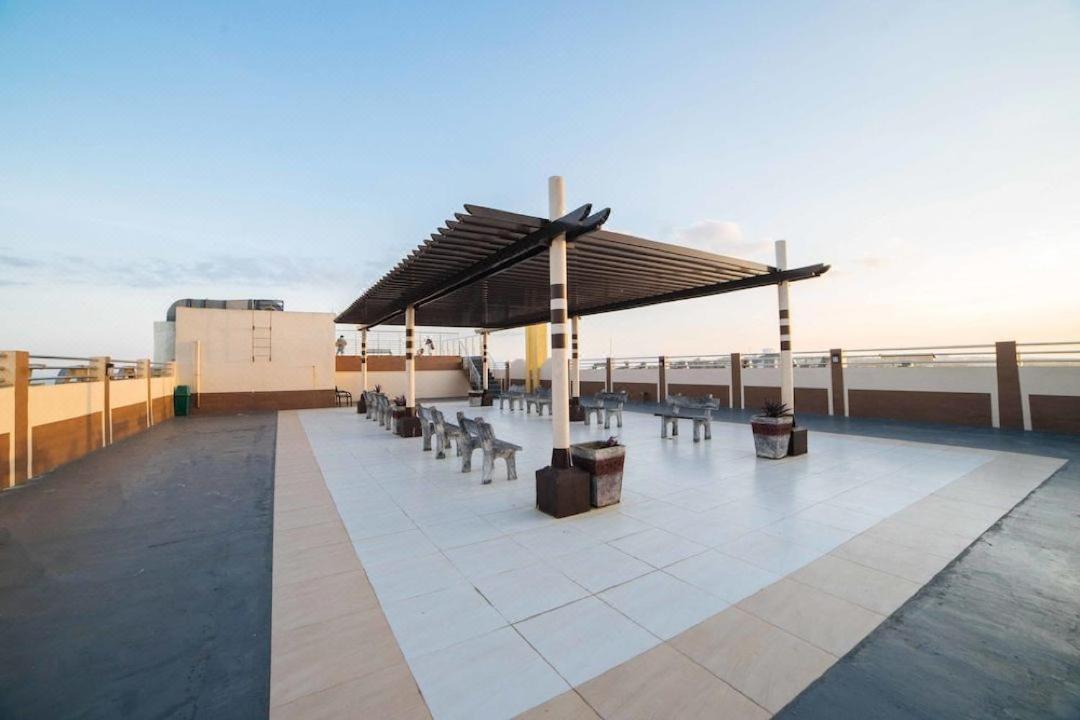 Cityland Tagaytay Taal Lake View City View Free Pool Parking Studios With Balcony Are City View Tagaytay City Exterior foto