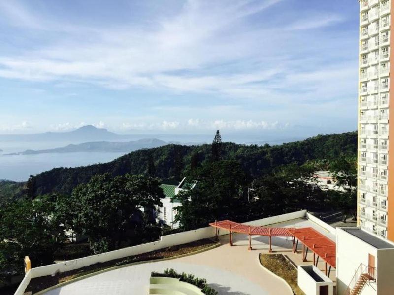 Cityland Tagaytay Taal Lake View City View Free Pool Parking Studios With Balcony Are City View Tagaytay City Exterior foto